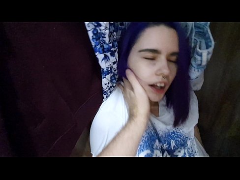 ❤️ Našao sam svoju sestru u ormaru i pomogao joj da svrši ❤ Tvrdi porno kod nas ☑