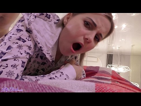 ❤️ Seksi mama guta i pregistyle seks - sperma izbliza ❤ Tvrdi porno kod nas ☑